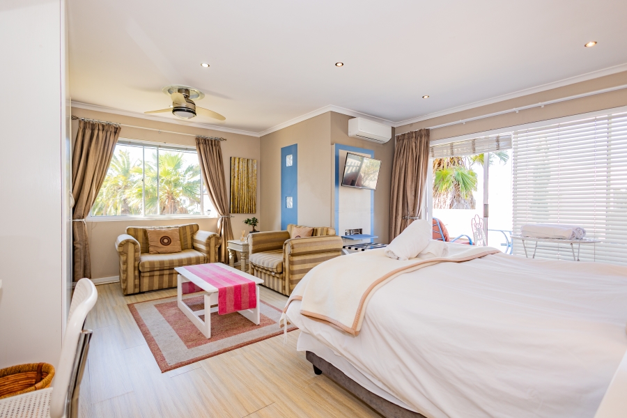 13 Bedroom Property for Sale in Sunset Beach Western Cape